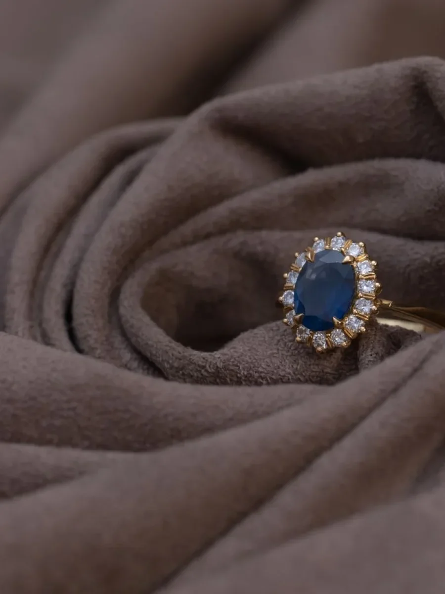 Safir Mavisi Taşlı Yüzük Gold Renk
