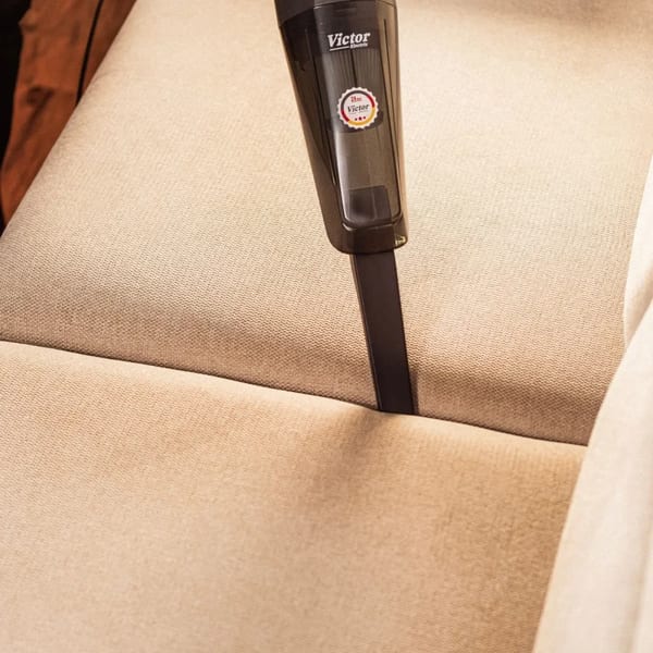 Koltuk ve El Süpürgesi