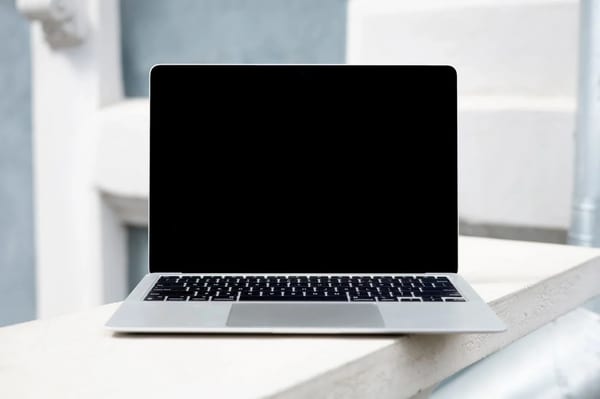 Nimbus Pro 16" dizüstü, 32 GB / 1 TB